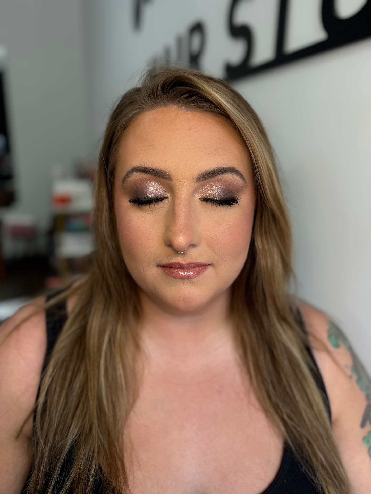 Rose gold shimmer eyeshadow with soft nude glossy lip